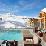 Лето 2020: курорты в горах Франции, привлекательные и летом, и зимой